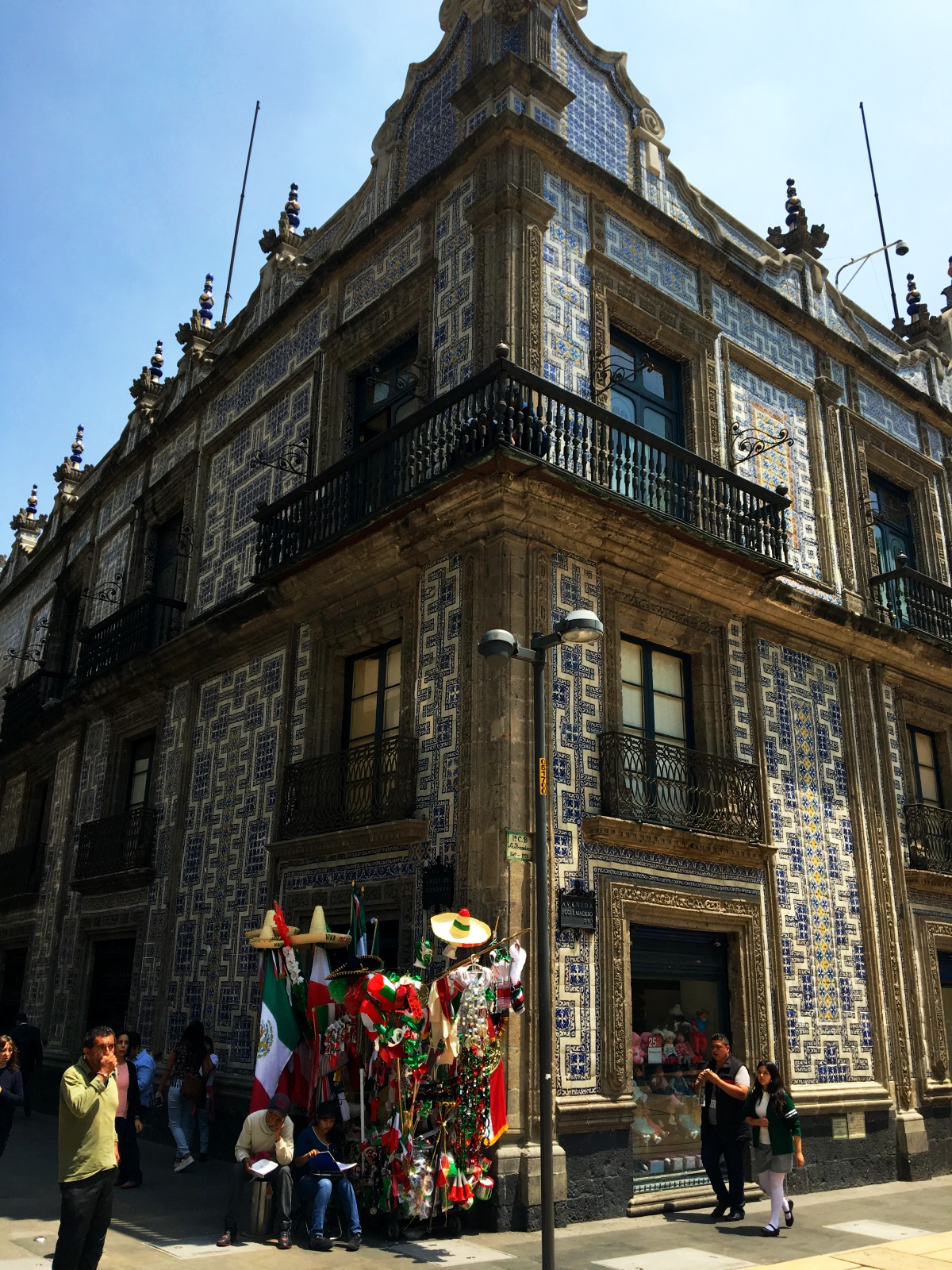 Casa de los Azulejos